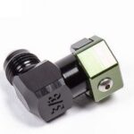 Низкопрофильное колено от 3/8IN SAE с внутренней резьбой до 6AN с наружной резьбой Радиевая инженерия