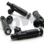 Комплект 4 топливных форсунок DeatschWerks 1300 куб.см/мин, Subaru Impreza WRX 02-14, Legacy GT 07-12, STI 07-15 (верхняя подача)