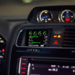Многофункциональный дисплей CANchecked MFD28 GEN2 для VW Scirooco MK3 с левым рулем — изображение 2