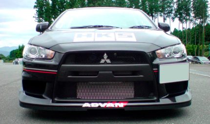 HKS 13001-AM006 Комплект интеркулера Evo X, 70 мм (модели RS см. примечание)